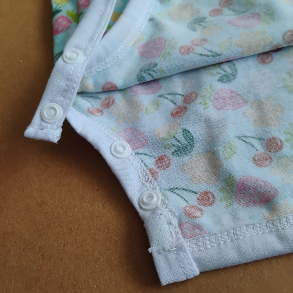 Cats Outfit Strawberry & Cherry Pattern Surgery Recovery Suit After Shaving - Picture 7 of 11